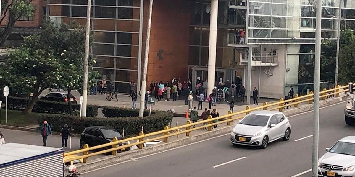 Menor de edad murió tras caer de un sexto piso en Compensar del norte en Bogotá