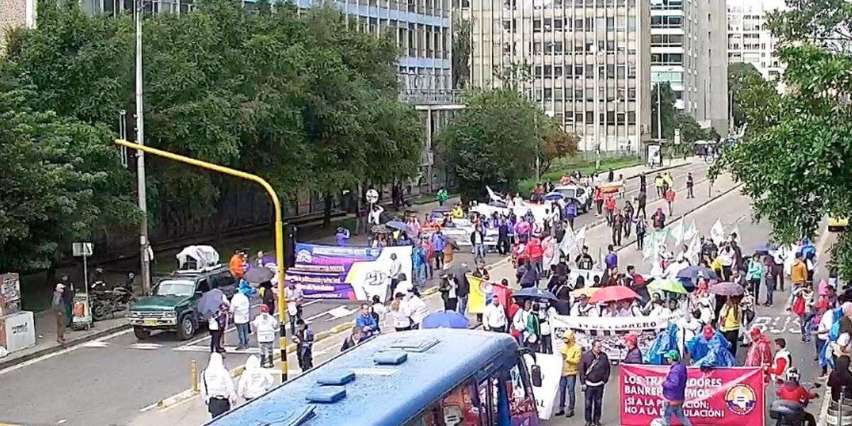 En vivo: sindicatos lideran manifestaciones en Bogotá este jueves