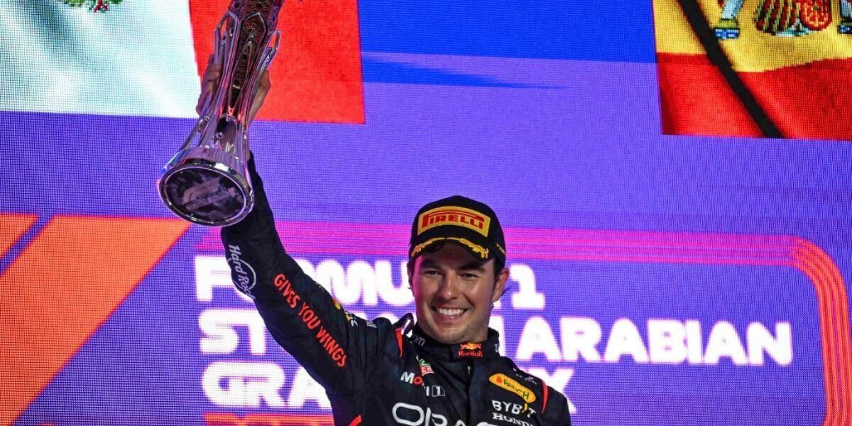 ¡Orgullo latino! Checo Pérez ganó el Gran Premio de Arabia Saudita en la Fórmula 1