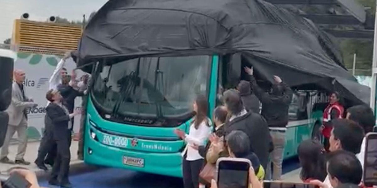 Así es el primer bus impulsado con hidrógeno que rodará en Bogotá