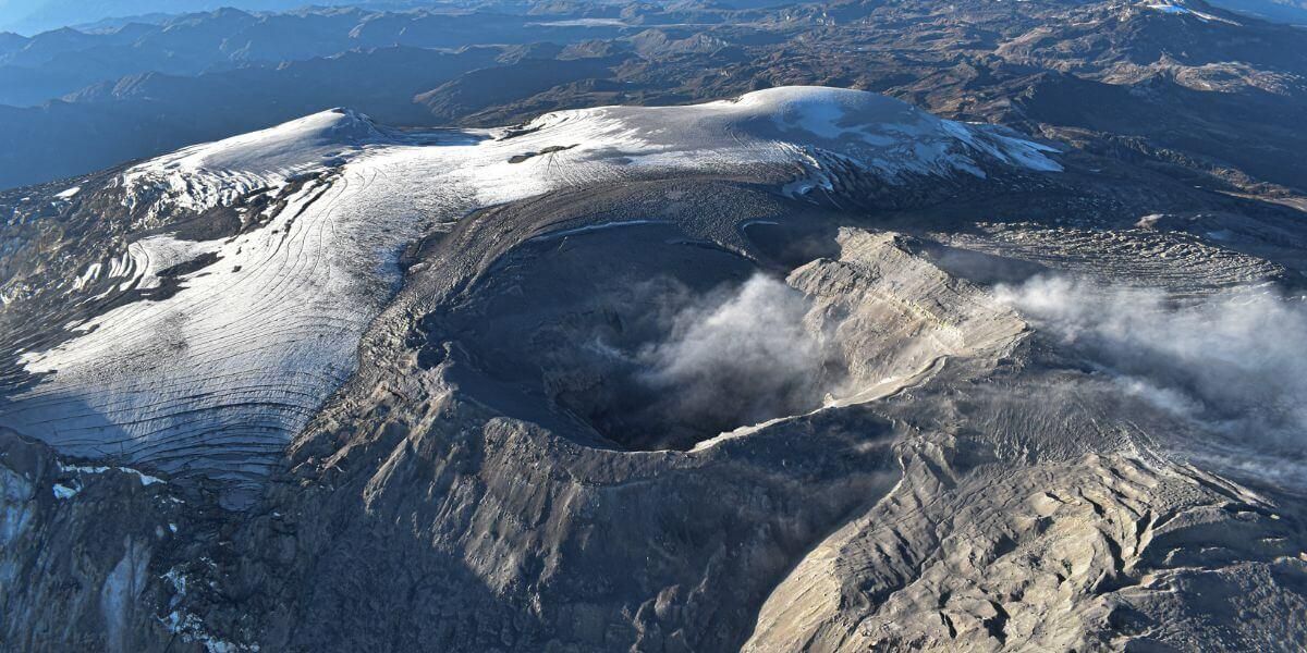 El volcán del Nevado del Ruiz se encuentra en alerta naranja ¿Cuántas veces ha hecho erupción