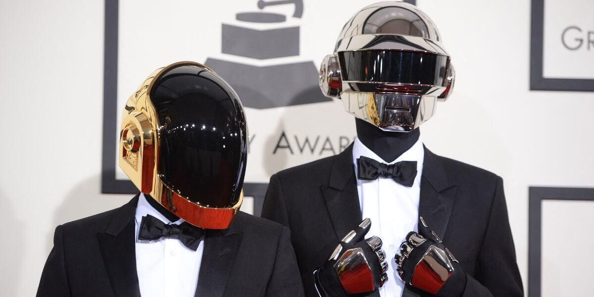 Daft Punk se quita el casco y advierte sobre la inteligencia artificial