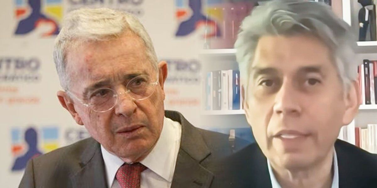 Fiscalía cita a Álvaro Uribe y a Daniel Coronell a audiencia de conciliación