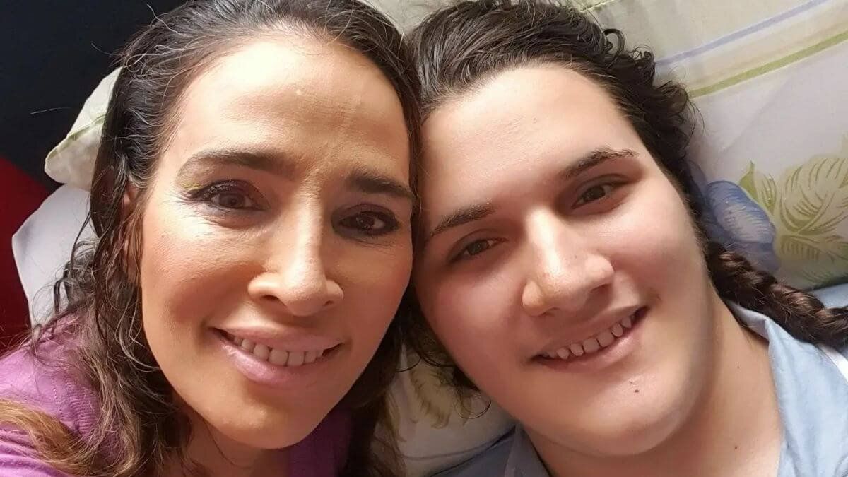 Luly Bossa compartió con felicidad que su hijo ya puede pararse después de 4 meses
