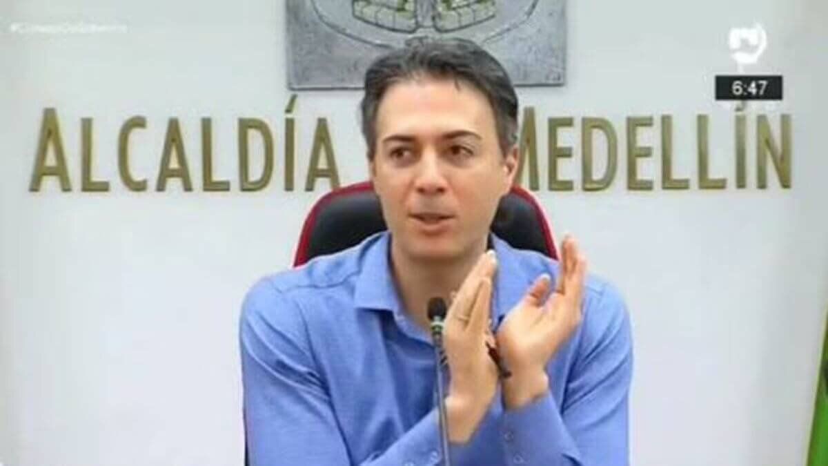 Daniel Quintero renunció a la Alcaldía de Medellín