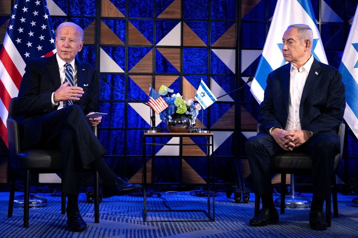 Biden apoya versión de Israel sobre que el ataque al hospital en Gaza fue ejecutado por “la otra parte”