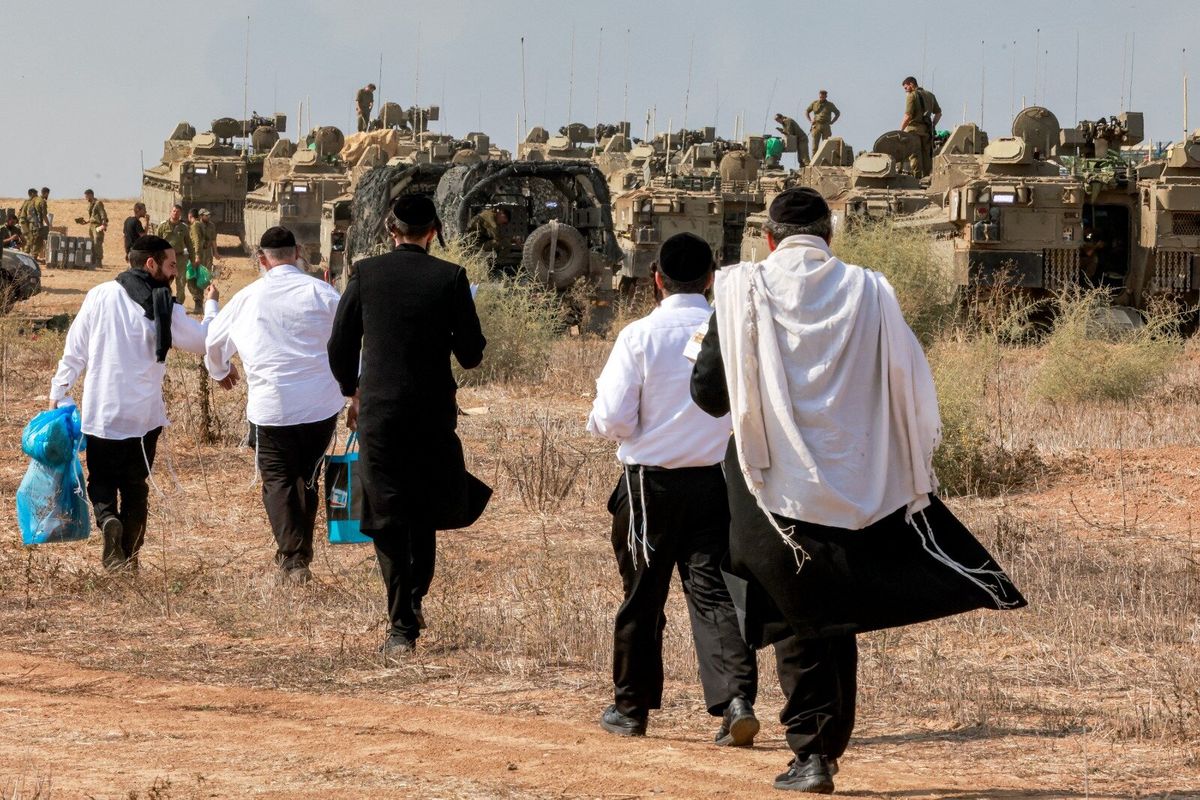 Ejército israelí ofrece dinero y protección a residentes de la Franja de Gaza por información sobre los rehenes