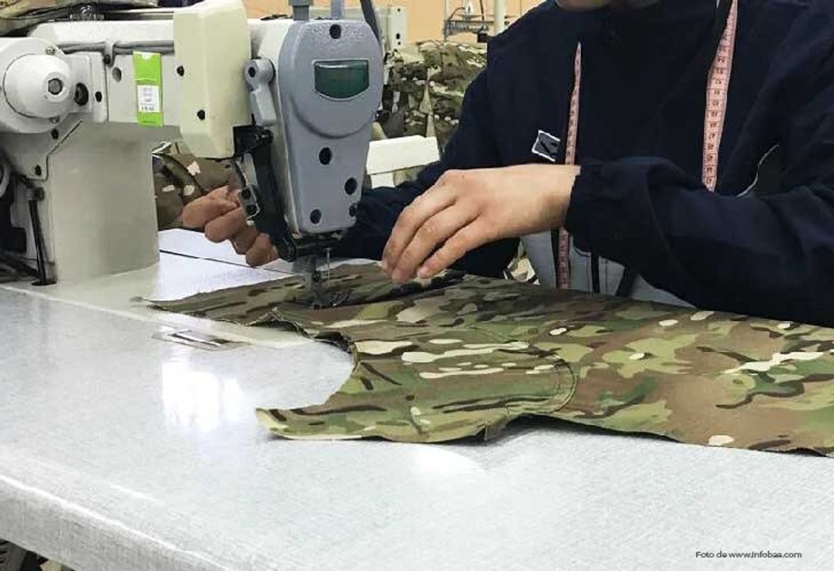 Investigan presuntos sobrecostos en compra de insumos para confección de prendas militares