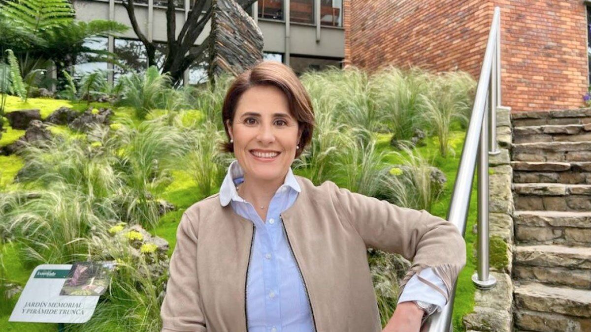Paula Robledo reemplaza a Martha Lucía Zamora en la Agencia para la Defensa del Estado