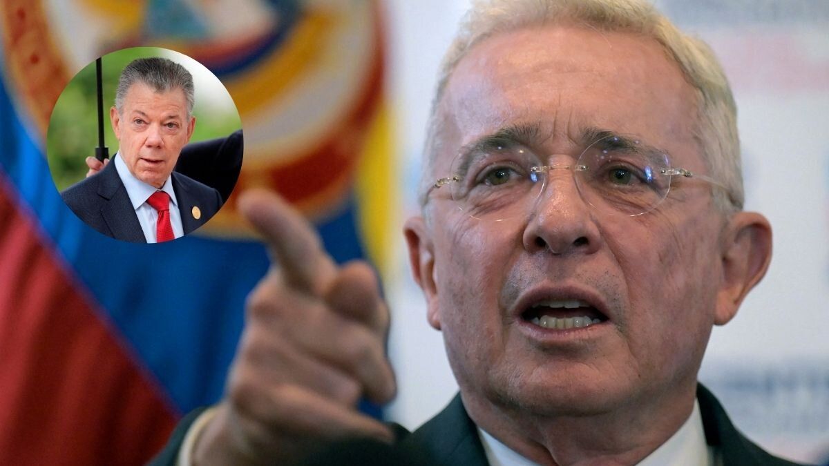 Álvaro Uribe se despacha contra Juan Manuel Santos en redes sociales