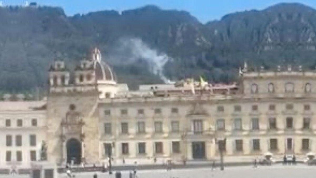Nuevo incendio en Bogotá: emergencia en cerro de Guadalupe, próximo a la Plaza de Bolívar
