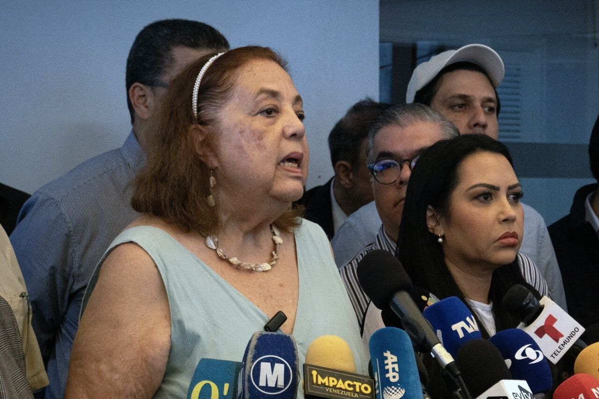 Oposición en Venezuela denuncia que no pudo inscribir a Corina Yoris para presidenciales