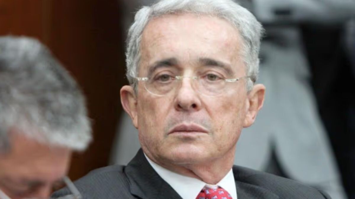 En vivo | Hoy se conoce el fallo en primera instancia del juicio contra Uribe
