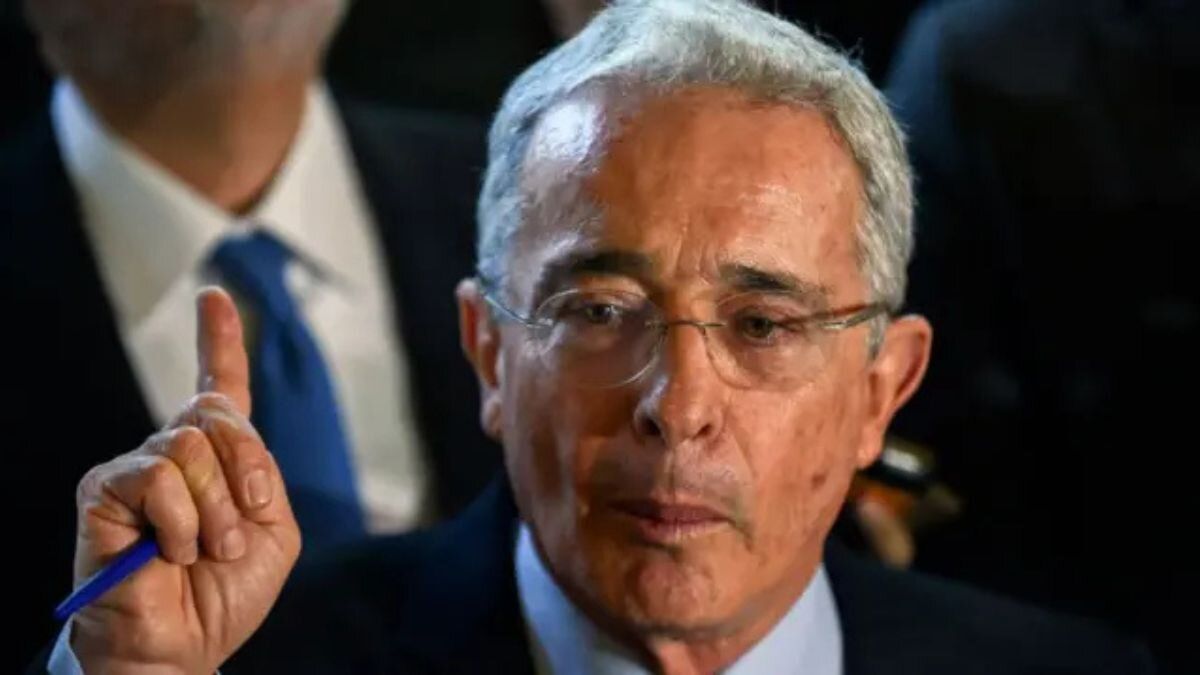 En vivo | Fallo histórico: Álvaro Uribe declarado culpable de soborno en actuación penal