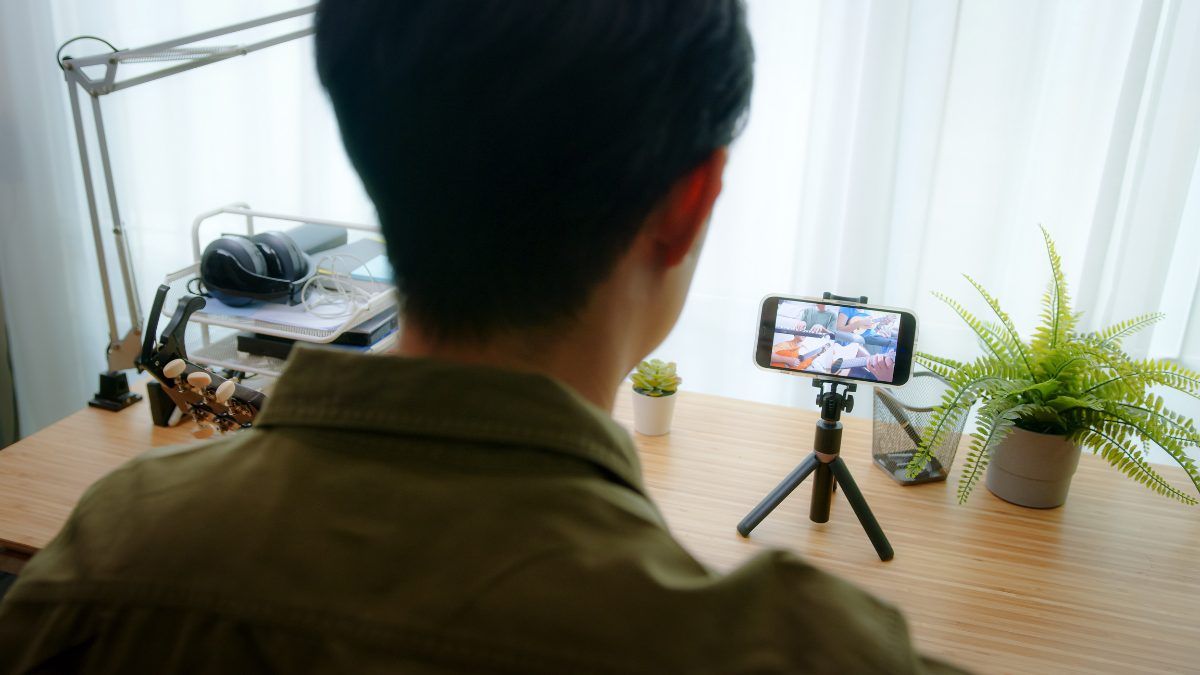 En video quedó registrado como un joven perdió la vida durante transmisión en vivo